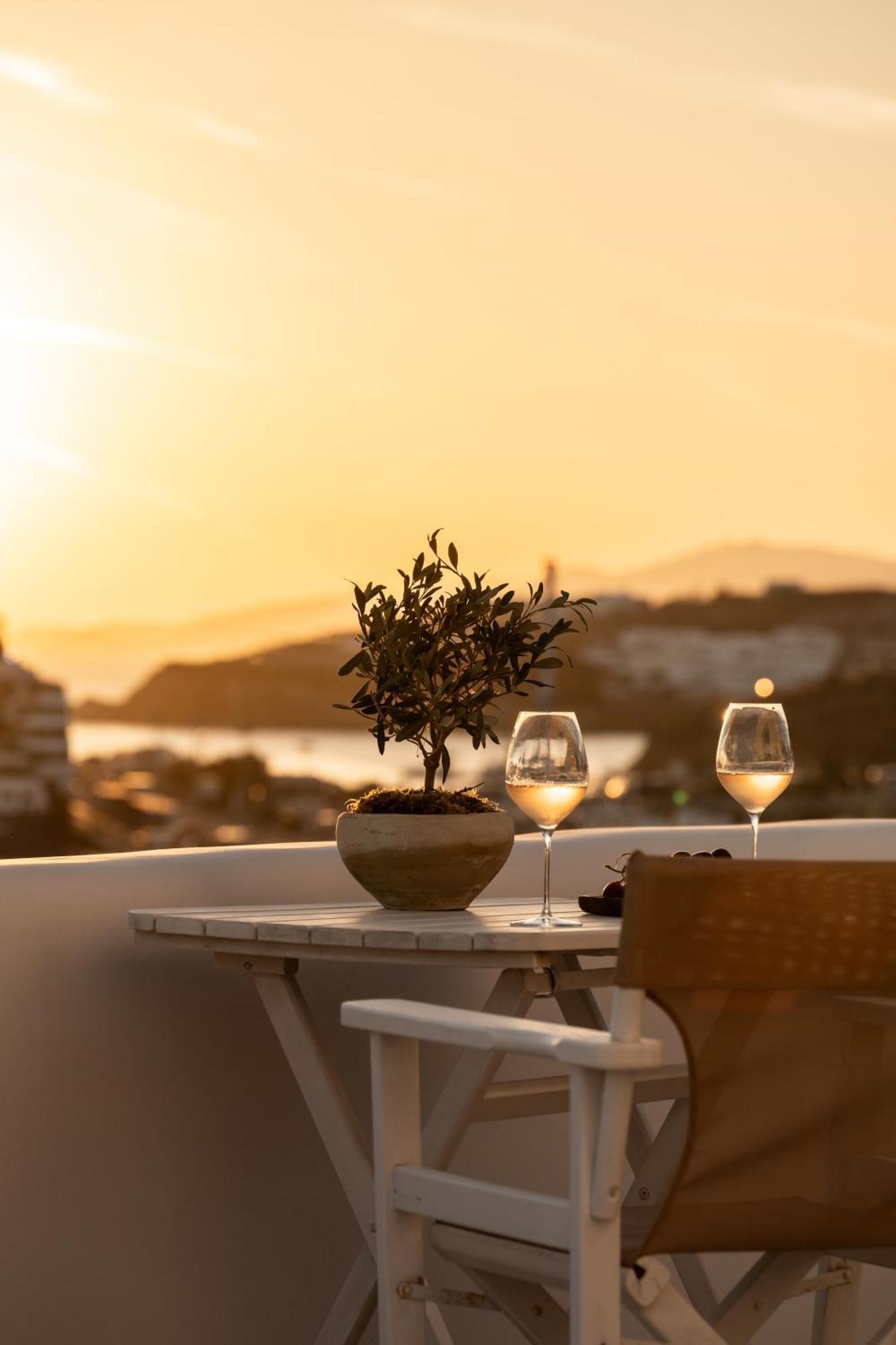 Namaste Boutique Apartments Mykonos Tourlos Luaran gambar